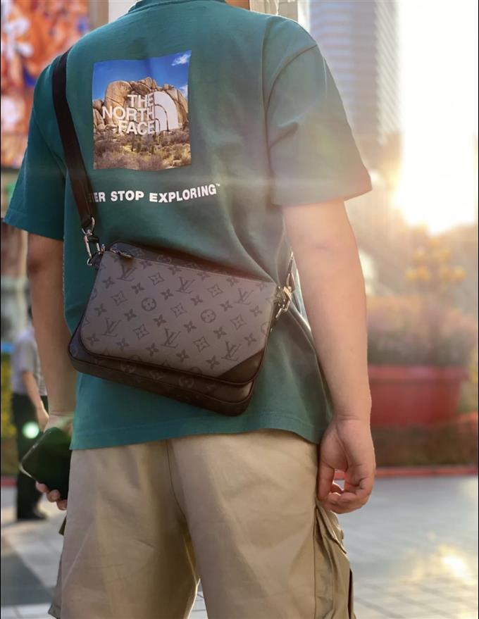 2025224m69443101734238