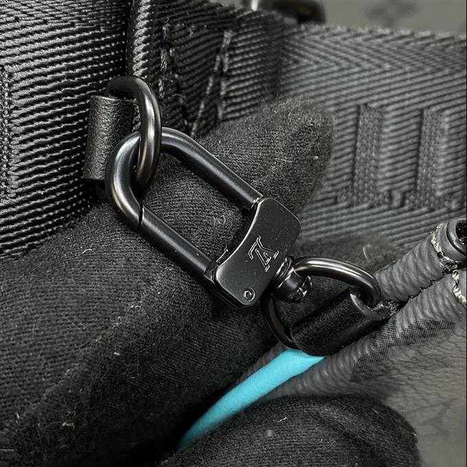 2025224M11648101532778