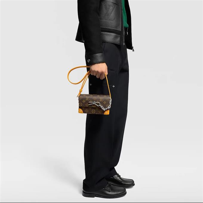 2025224M12811101535725