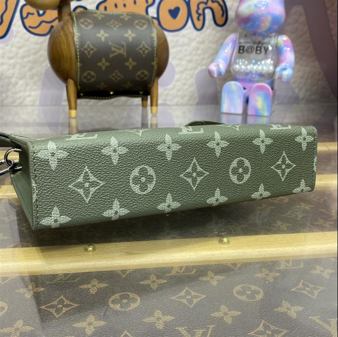 2025224M81124122028146