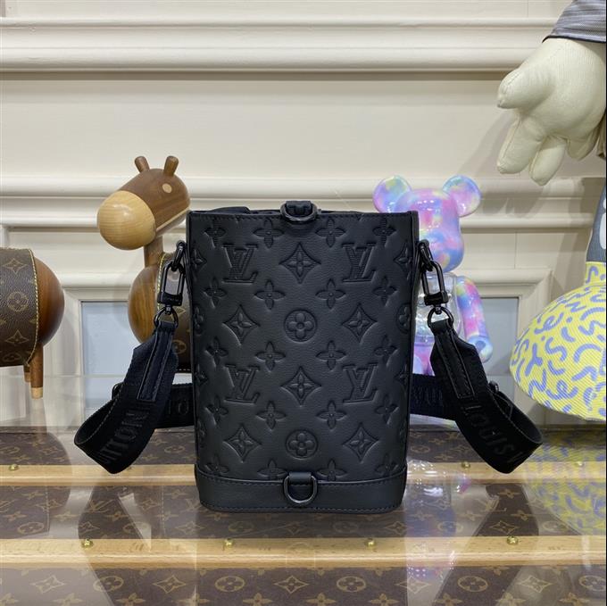 2025224M82248101533847