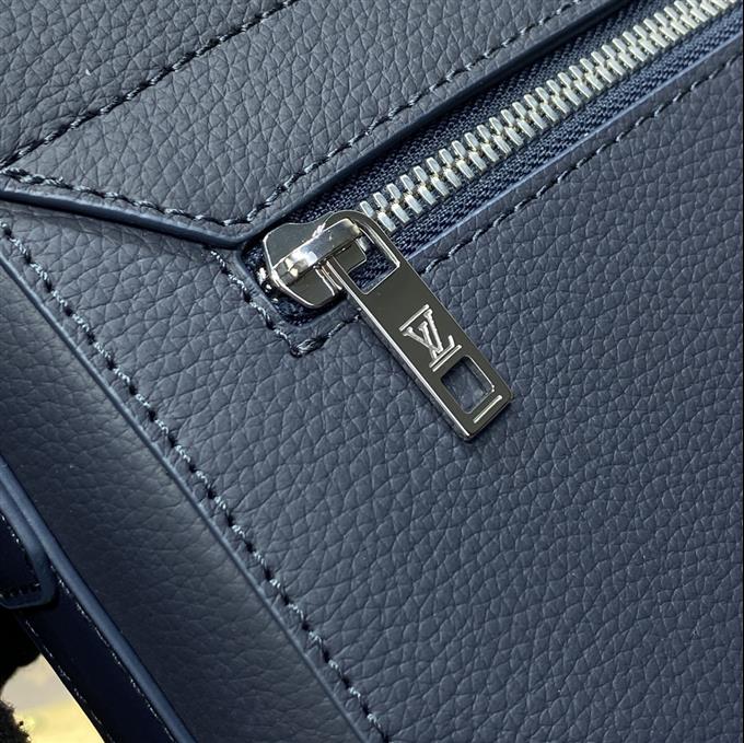 2025224M11599121637516