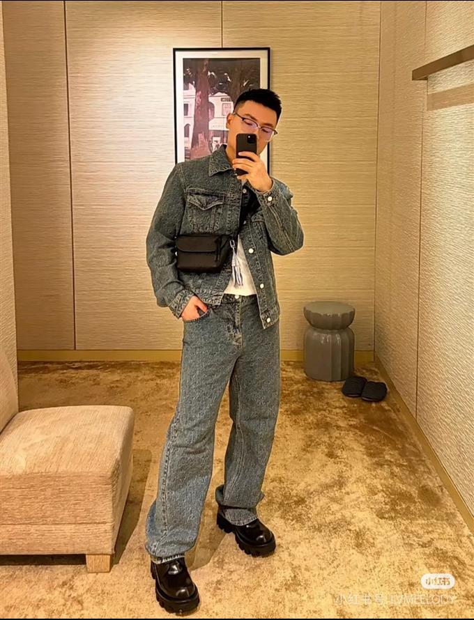 2025224M12636123055973