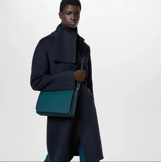 2025224M23709121637673