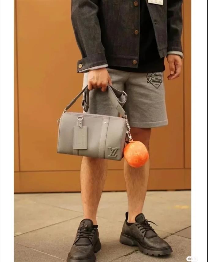 2025224M5932812164293