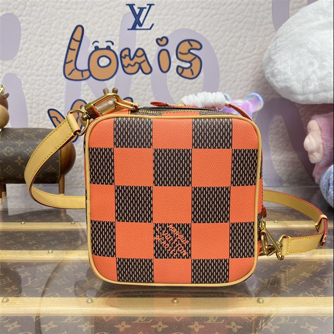 2025224N40561125331661