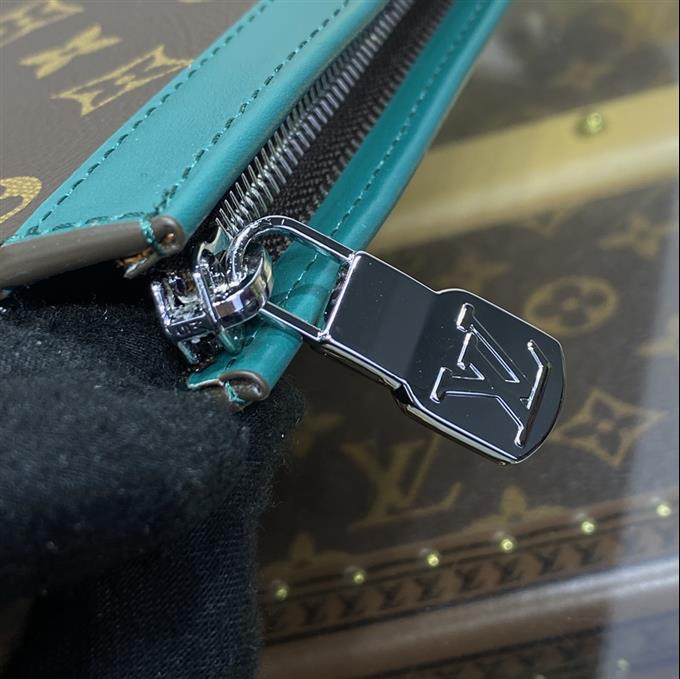 2025224M1281712186328