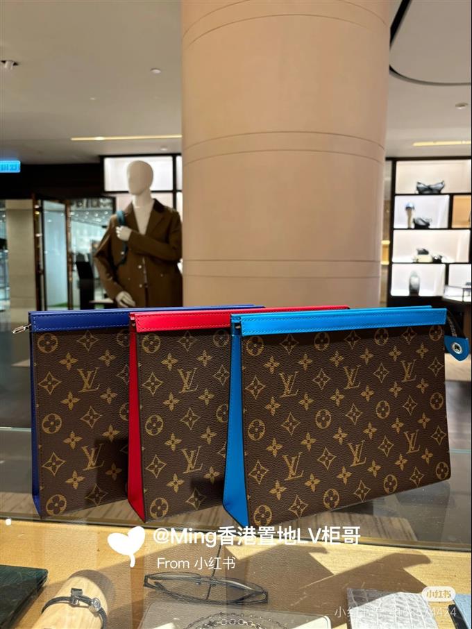 2025224M1281712188289