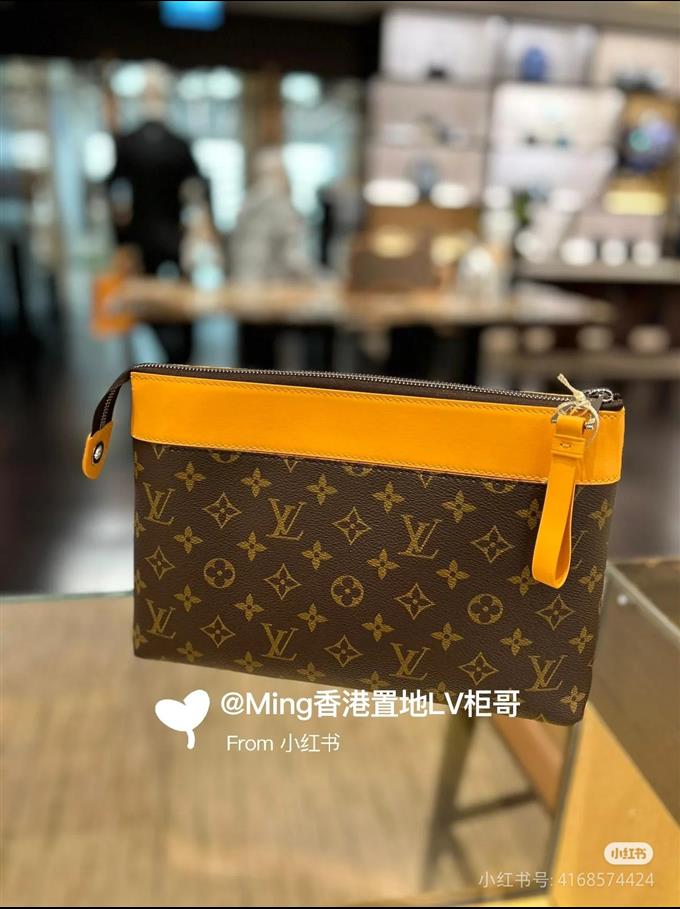 2025224M1319812188320