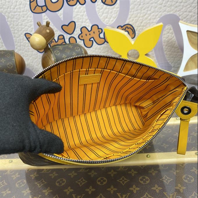 2025224M1335612182472