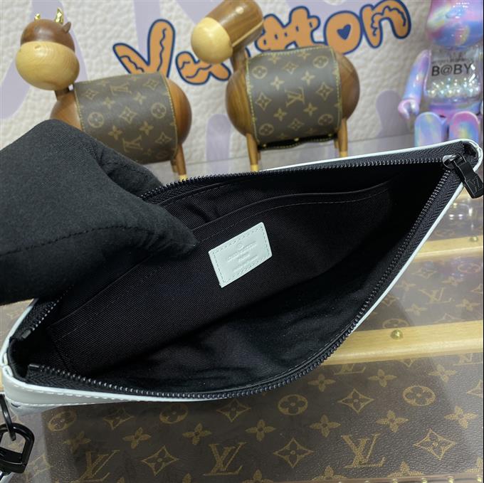 2025224M8338212184818