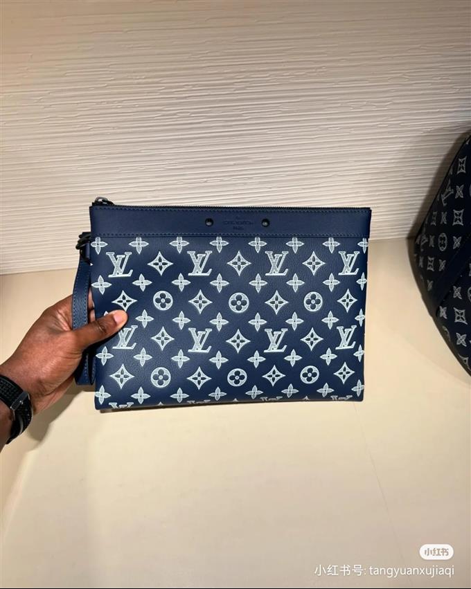 2025224M8338212189113