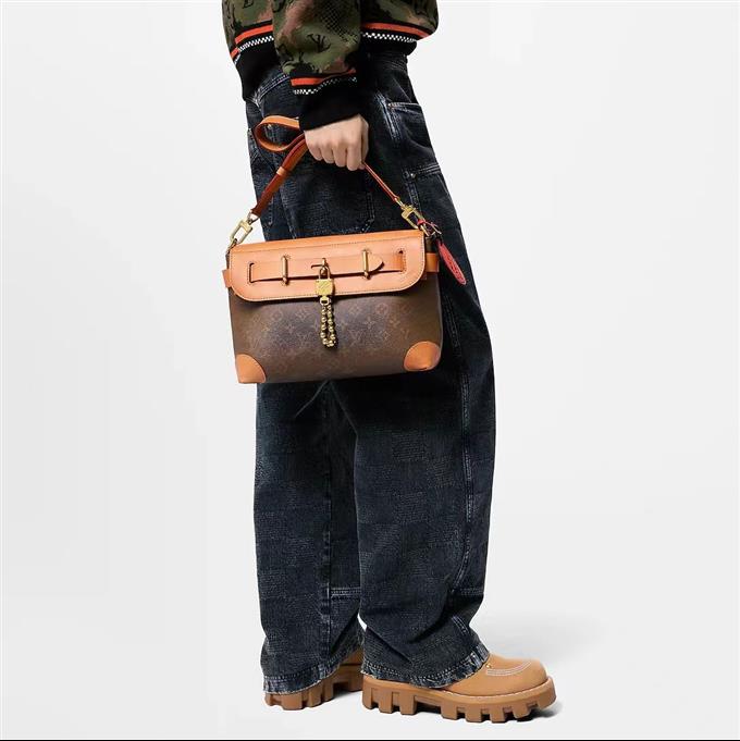 2025224M11533121529382