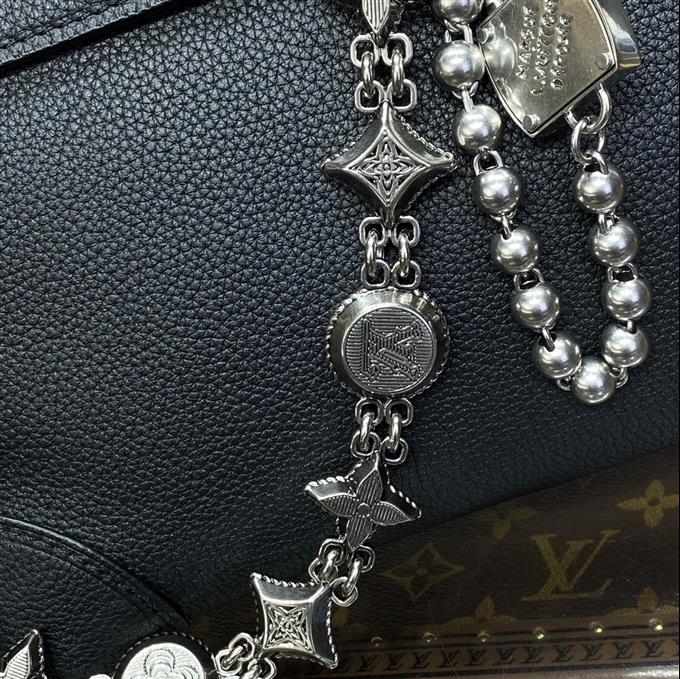 2025224M11607121527592