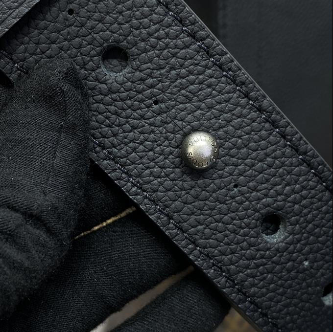 2025224M11615121521547