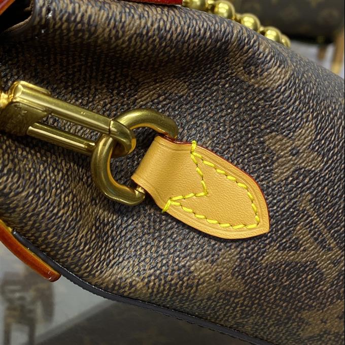 2025224M11630121521748