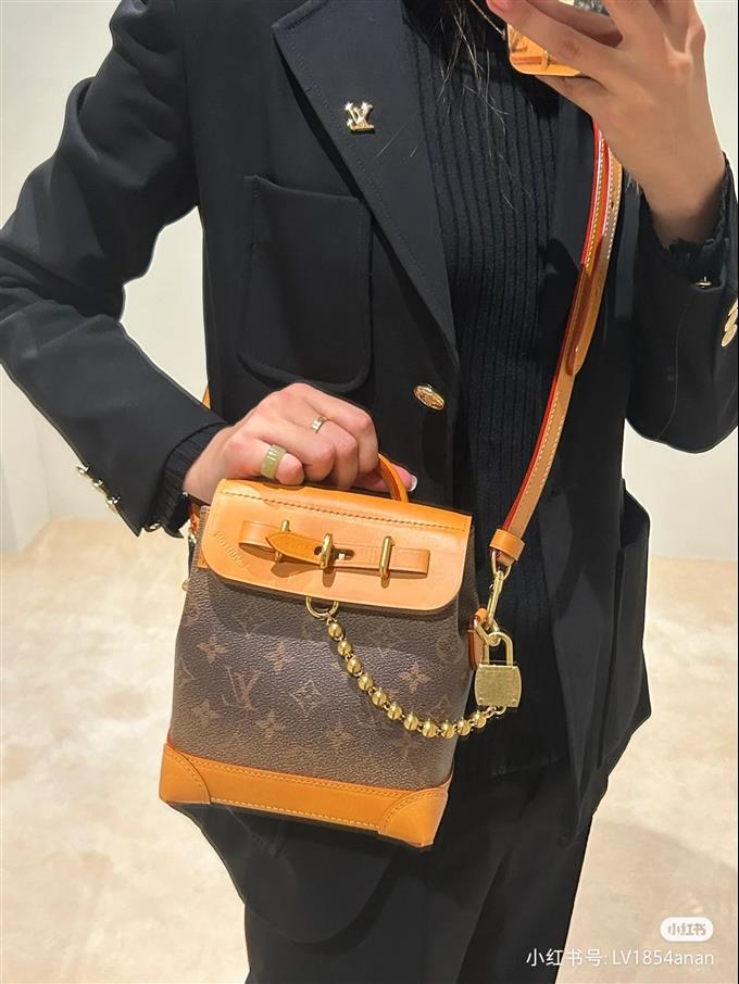 2025224M11630121529207