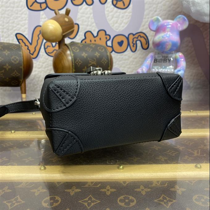 2025224M11637121521888