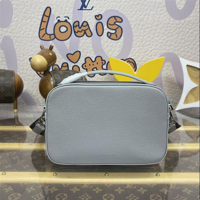 2025224M11657121522152