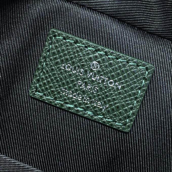 2025224M11657121522370