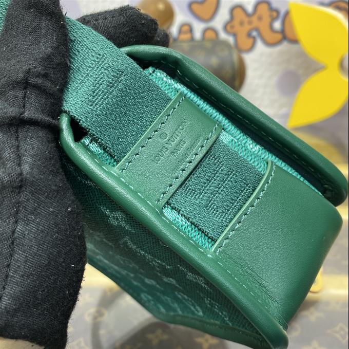 2025224M12637121523454