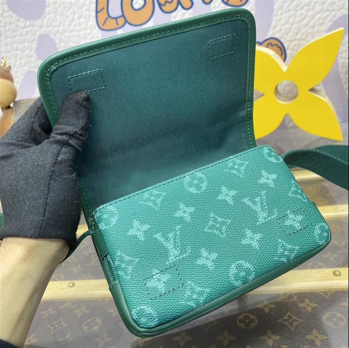 2025224M12637121523502