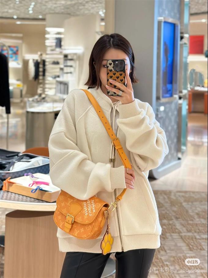 2025224M12694121529995