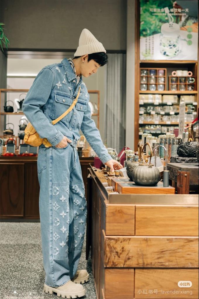 2025224M1269412153073