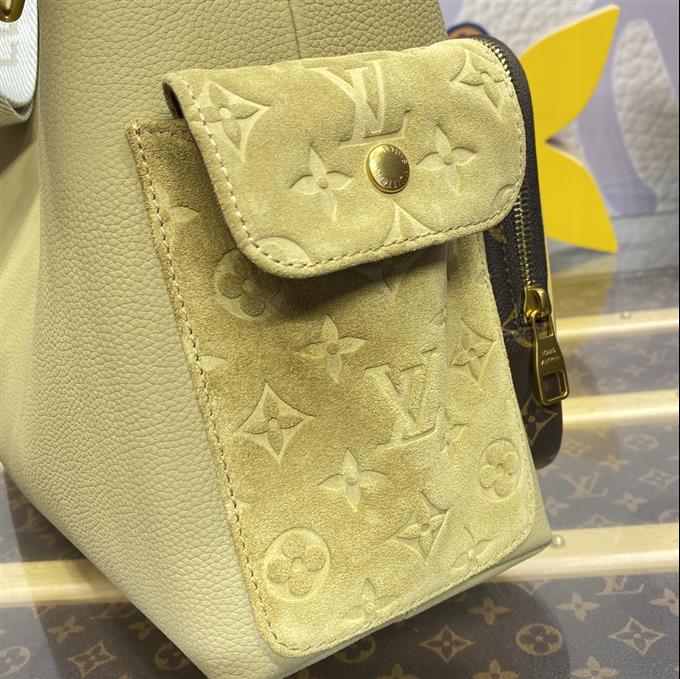 2025224M12697121524413