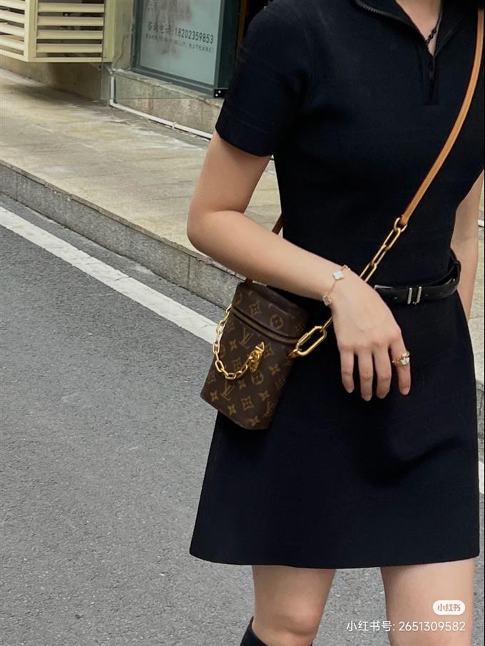 2025224M4491412152997