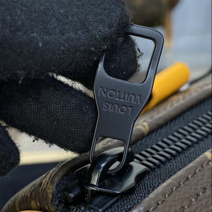 2025224M46687121525628