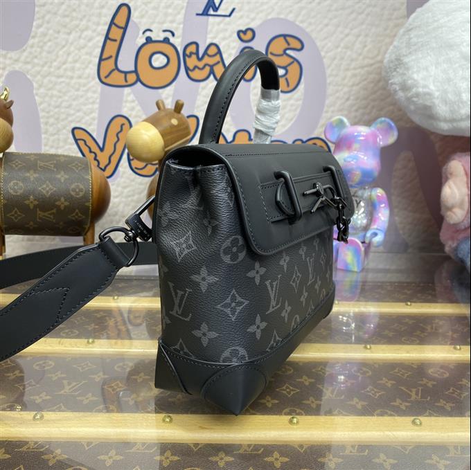 2025224M46953121525722