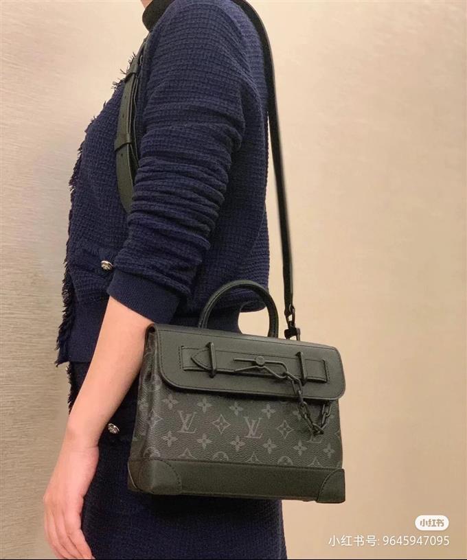 2025224M46953121526269