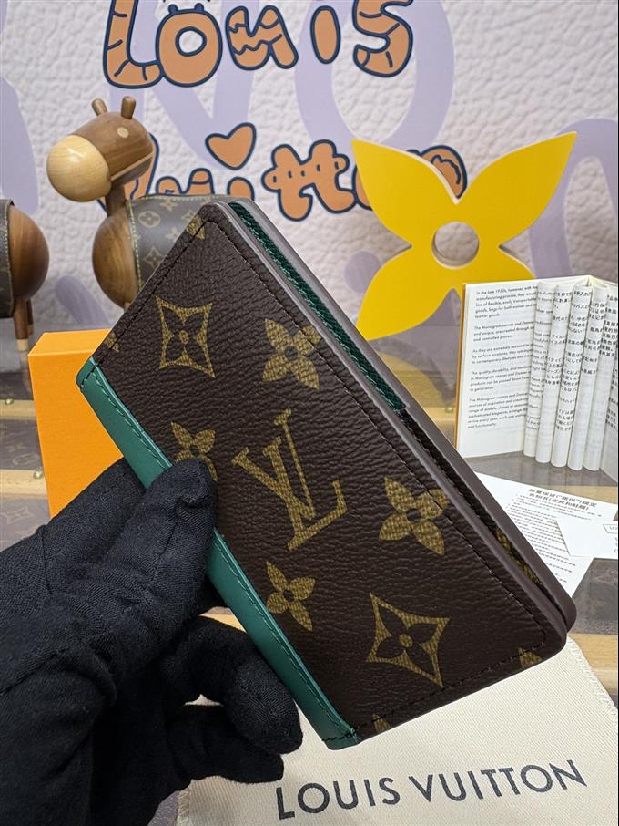 2025224M12834121336820