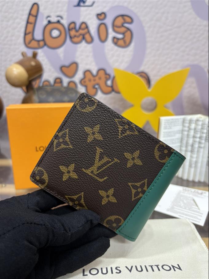 2025224M12837121335545