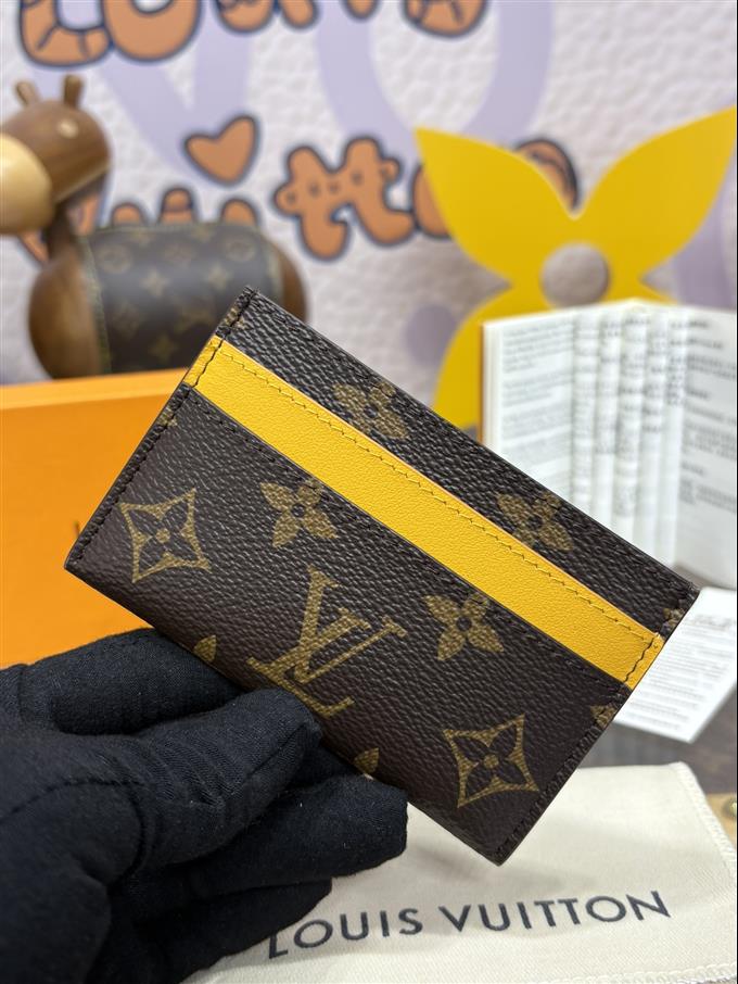 2025224M12844121336476