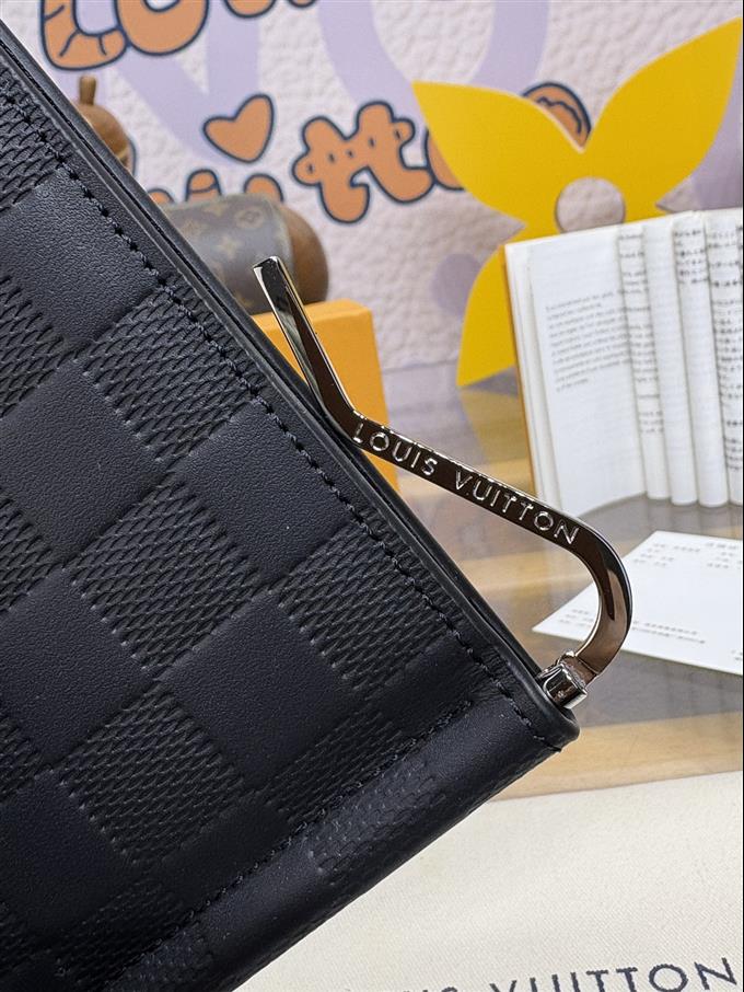 2025224M66543121334481