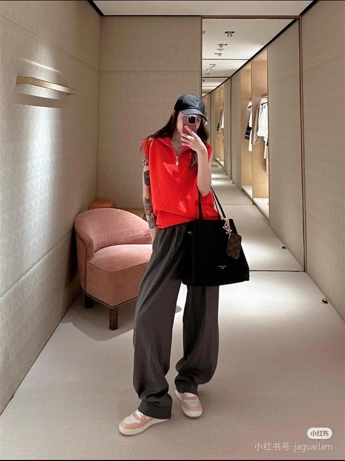 2025224M1194611520204