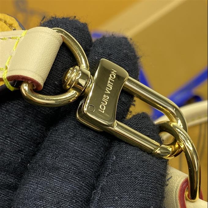 2025224M11947103824744