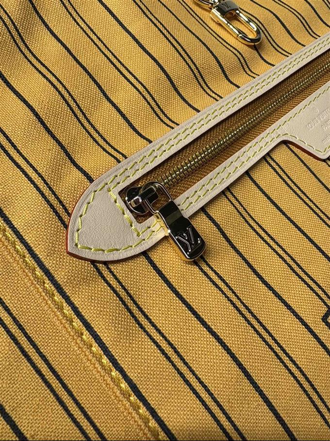 2025224M1194711511789