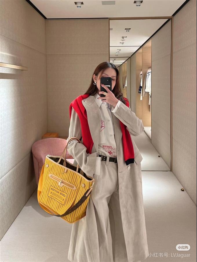 2025224M1194711518985