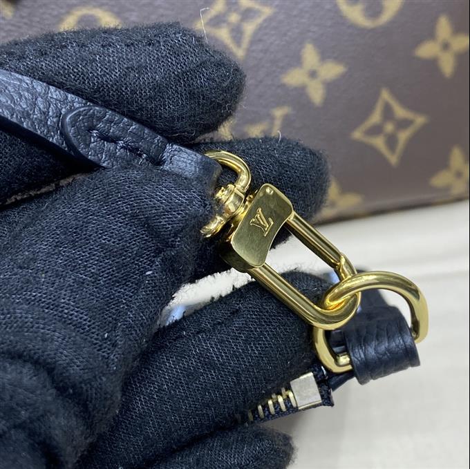 2025224M12099103825168