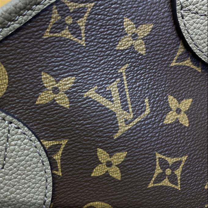 2025224M12109103825744