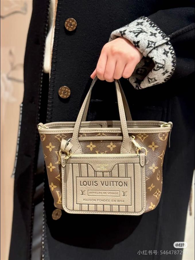 2025224M12109103832718