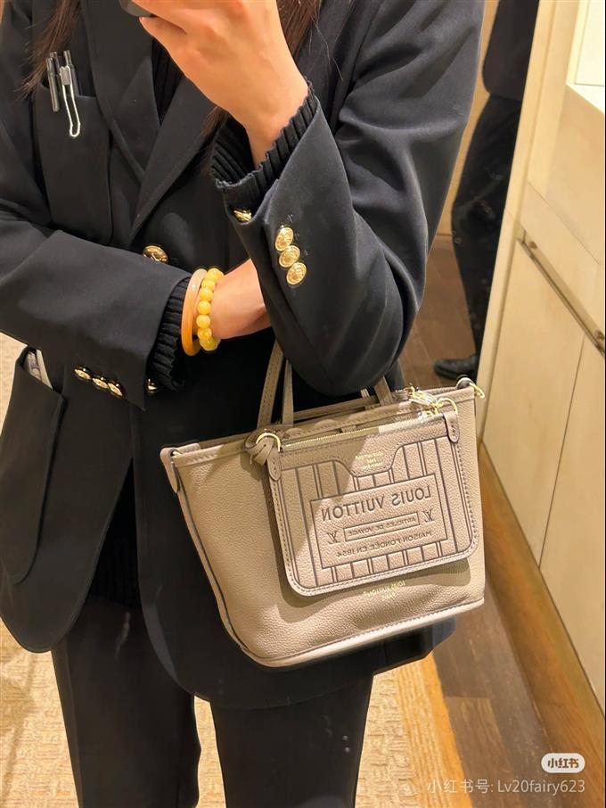 2025224M12109103832779