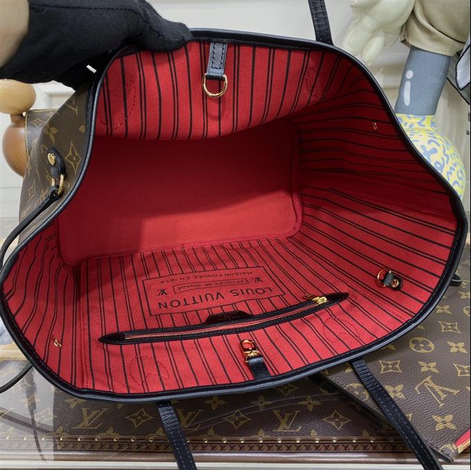 2025224M411761158172