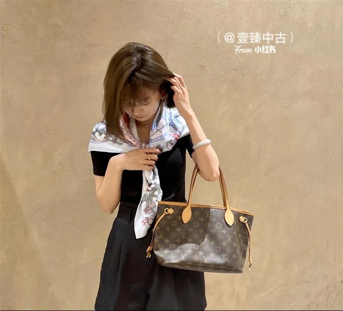 2025224M4124511518529