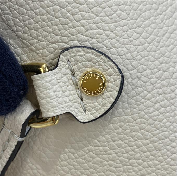 2025224M4568410382641