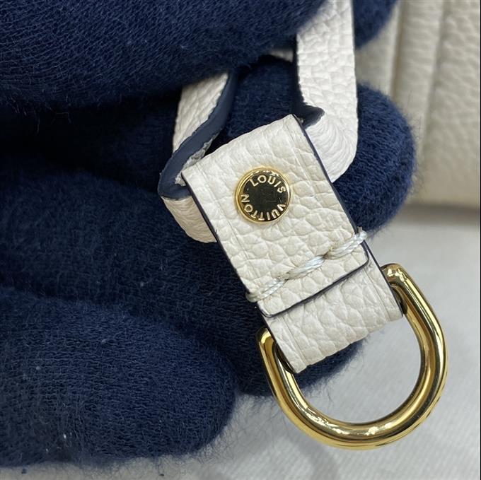 2025224M4568410382657