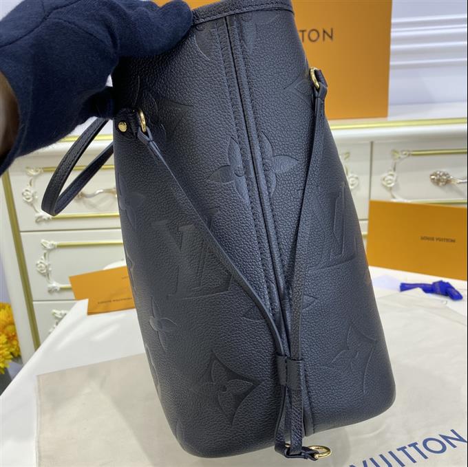 2025224M45685103829789